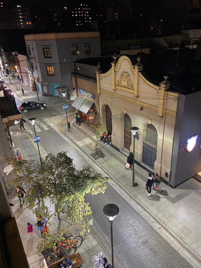 Sobre 25 De Mayo A La Par De Mcdonald'S Y Mostaza Apartman San Miguel de Tucumán Kültér fotó
