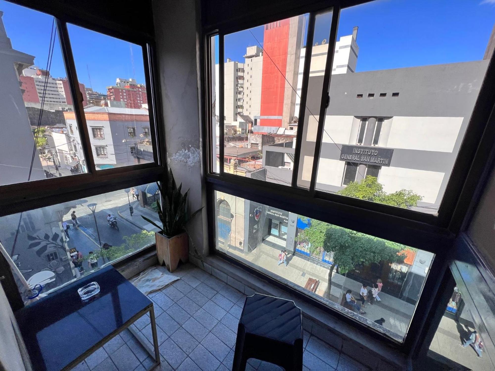 Sobre 25 De Mayo A La Par De Mcdonald'S Y Mostaza Apartman San Miguel de Tucumán Kültér fotó